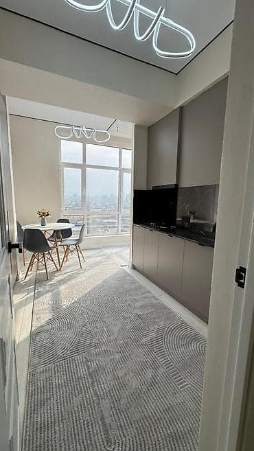 Недвижимость: 2 комнаты, 37 м², Элитка, 11 этаж, Дизайнерский ремонт — 1