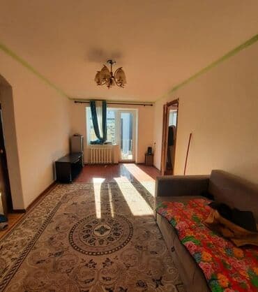 сдаю комнату бостери: Срочно сдается комната Зал в 2-х комнатной квартире Светлая просторная — 1