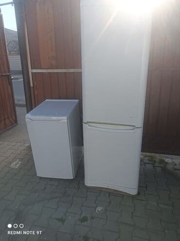 встраиваемая морозильная камера: Холодильник Biryusa, Двухкамерный — 3