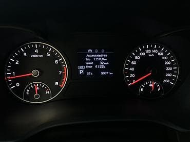 Продажа авто: Kia K5: 2019 г., 2 л, Автомат, Газ, Седан — 8