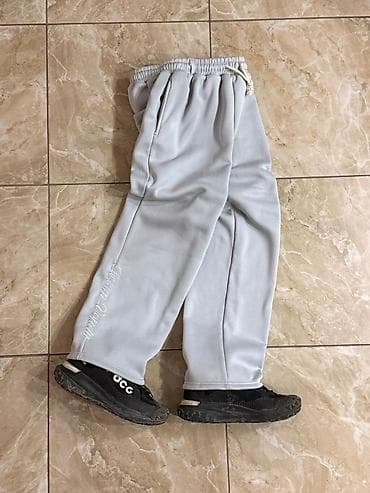 белые шорты: Светло‑серые спортивные штаны Forum Vorelth - Прямой крой, средняя — 1