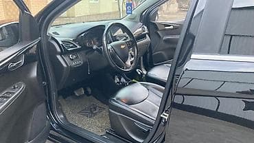daewoo magnys: Chevrolet Spark: 2019 г., 1 л, Автомат, Бензин, Хэтчбэк — 3
