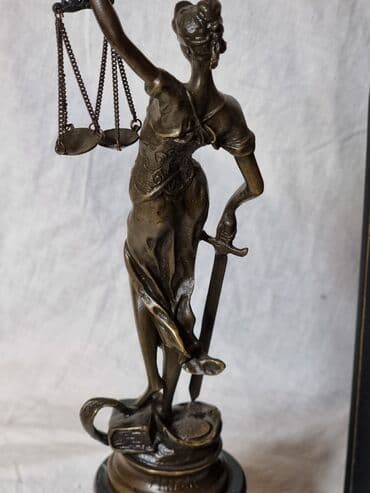 бронзовые подсвечники антиквариат: БРОНЗОВАЯ статуэтка ДРЕВНЕГРЕЧЕСКАЯ БОГИНЯ ПРОВОСУДИЯ ФОМИДА — 11