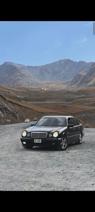 аудио техника: Mercedes-Benz E-Class: 1997 г., 4.3 л, Автомат, Бензин, Седан — 6