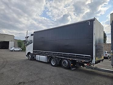 Транспорт: Тягач, Volvo, 2017 г., Шторный — 7