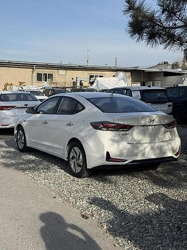 yuan plus byd: Hyundai Elantra: 2019 г., 1.6 л, Автомат, Гибрид, Седан — 3