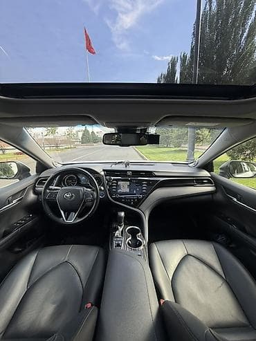 camry 5: Toyota Camry: 2021 г., 2.5 л, Вариатор, Гибрид, Седан — 8