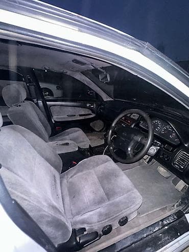 задний бампер 124: Nissan Bluebird: 1998 г., 2 л, Автомат, Бензин, Седан — 4