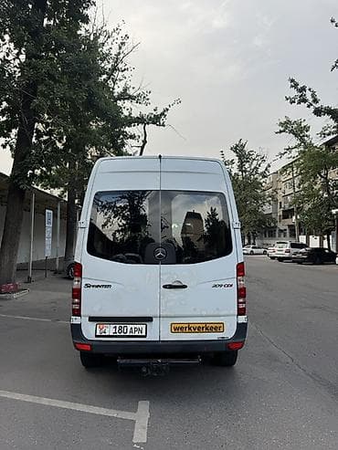 Продаю спринтере Рекс коротыш W906 Год 2007 Пробекд 425.000 — 4