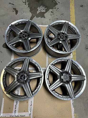 e60 m5: Диски R 19 AMG, Комплект, отверстий - 5 — 1