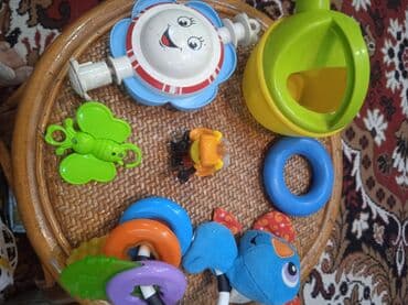 игрушки самолёт: Продаю детские игрушеки в большом ассортименте. продай поштучно. б/у — 4