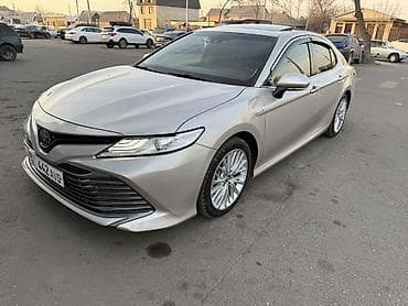 camry 50 xle: Toyota Camry: 2018 г., 2.5 л, Вариатор, Гибрид, Седан — 1