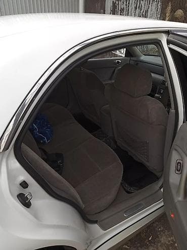 Транспорт: Mazda Millenia: 2001 г., 2 л, Автомат, Бензин, Седан — 10