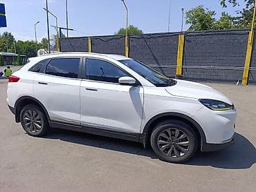 бампер byd e5: Электромобиль кроссовер (белый, 5 дверей, 5 мест) Основные — 2