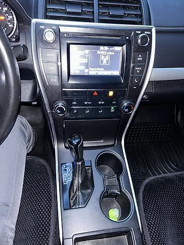чикаго: Toyota Camry: 2015 г., Автомат, Бензин, Седан — 6