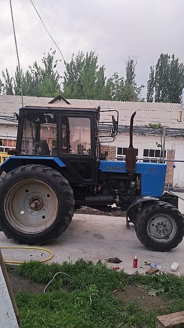 Трактор Беларус МТЗ‑82.1 - Полный привод (4x4), передний ведущий