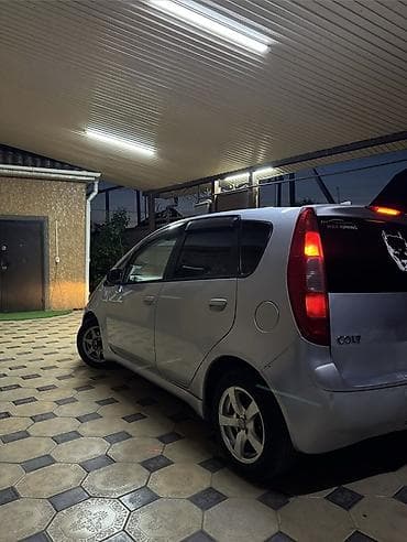 ct 200h: Mitsubishi Colt: 2003 г., 1.3 л, Автомат, Бензин, Хэтчбэк — 4