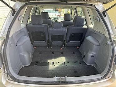 воздушные фильтра: Toyota Avensis Verso: 2003 г., 2 л, Механика, Дизель, Минивэн — 8