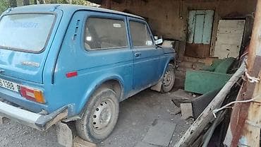 радар авто: ВАЗ (ЛАДА) 2121 (4x4): 1989 г., 0.7 л, Кол менен иштөөчү, Бензин, Жол тандабас — 3