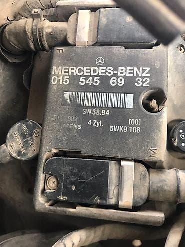 крышка багажника мерседес 124: Продаются камутатор мерс 124 объём 2 плита на запчасть — 2