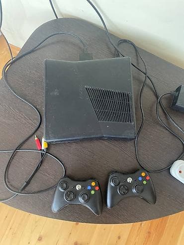 ps3 rebug: Xbox 360, прошитая, без кинекта, скачано очень много игр — 1