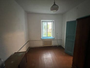 1 комнатные квартиры в бишкеке продажа: Дом, 70 м², 4 комнаты, Собственник, Старый ремонт — 2
