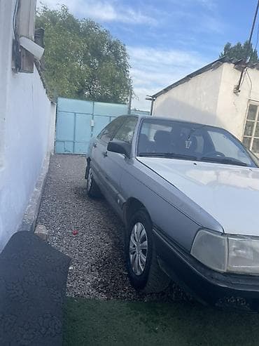 сидения на ауди 100: Audi 100: 1989 г., 1.8 л, Механика, Бензин, Седан — 3