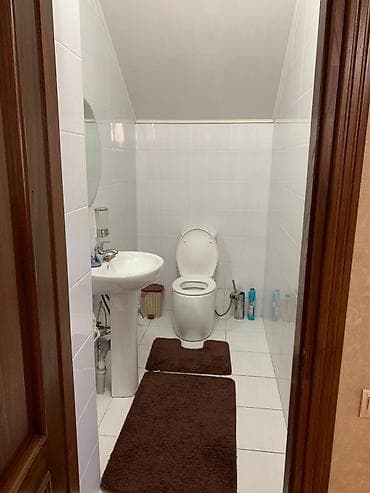 посуточные квартира: 300 м², 6 комнат — 4