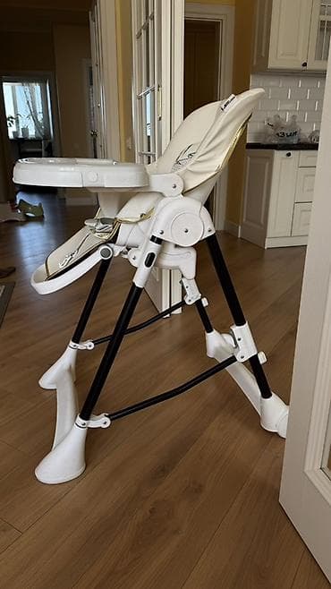 small table: Продаю б/у детский стульчик для кормления Skillmax в отличном — 3