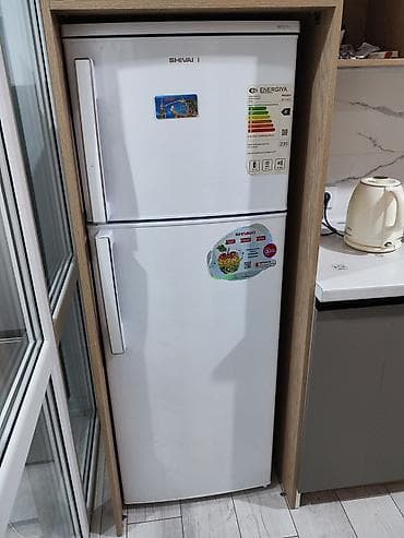 mini refrigerator: Холодильник Shivaki, Двухкамерный — 4