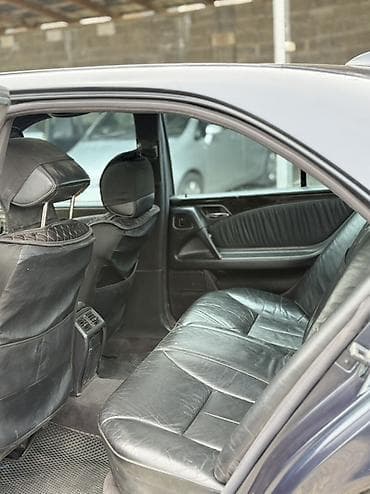 выбор номера о: Mercedes-Benz E-Class: 1997 г., 4.3 л, Автомат, Бензин, Седан — 4