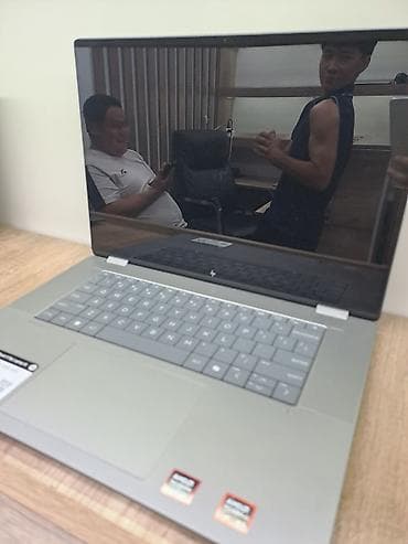 HP omnibook (серия на AMD) Ryzen 5 7000 - Экран 16" с тонкими