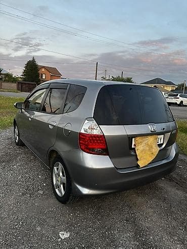 фит банпер: Honda Fit: 2005 г., 1.3 л, Автомат, Бензин, Хэтчбэк — 5
