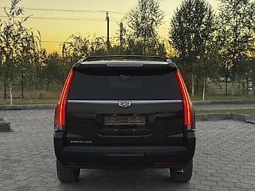 кадиллак эскалейт: Cadillac Escalade: 2018 г., 6.2 л, Автомат, Бензин, Внедорожник — 5