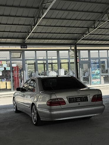 daf 75: Mercedes-Benz E-Class: 2001 г., 3.2 л, Автомат, Газ, Седан — 5