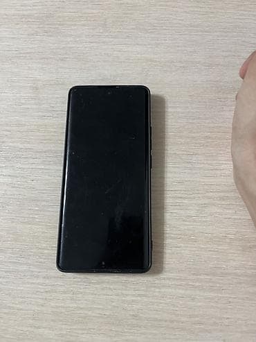Redmi, Redmi Note 14 Pro, Б/у, 256 ГБ, цвет - Черный, eSIM, 2 SIM