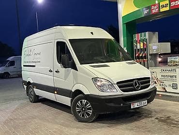 Унаа: Mercedes-Benz Sprinter — цельнометаллический фургон белого цвета — 6