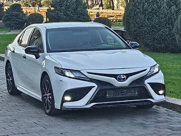 camry 55 гибрид: Toyota Camry: 2018 г., 2.5 л, Автомат, Гибрид, Седан — 5