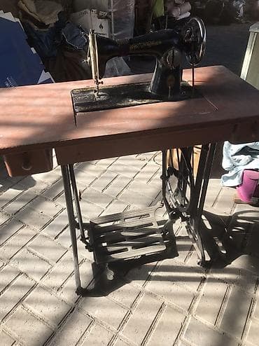 redmi note 7 128: Швейная машинка, требует чистки, шила хорошо ножной привод на — 1