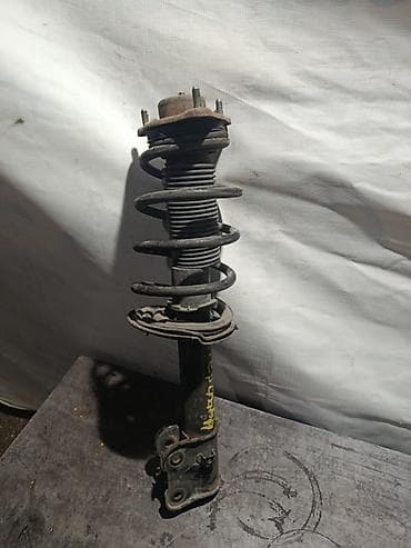 office 2013: Передний амортизатор Hyundai 2013 г., Оригинал — 1