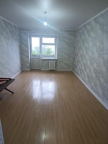 квв: 3 комнаты, 60 м², 4 этаж, Косметический ремонт — 1