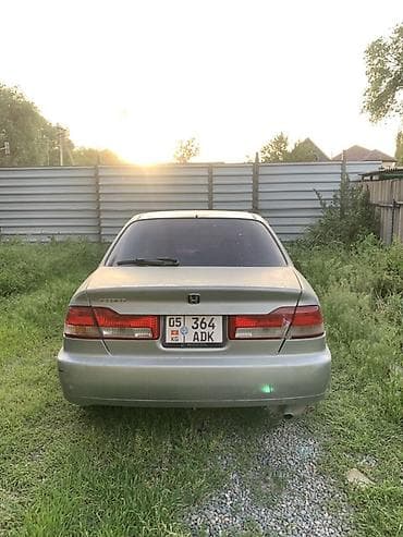 Honda Torneo: 2001 г., Автомат, Седан