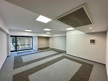 open space: Аренда офисов, 48 м², В административном здании, С отдельной кухней, С системой безопасности, С юридическим адресом — 1