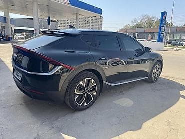 люки крыши: Kia EV6: 2022 г., Автомат, Электромобиль, Кроссовер — 5