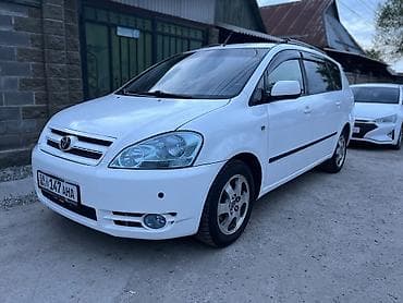 Toyota Avensis Verso: 2002 г., 2 л, Автомат, Бензин, Минивэн