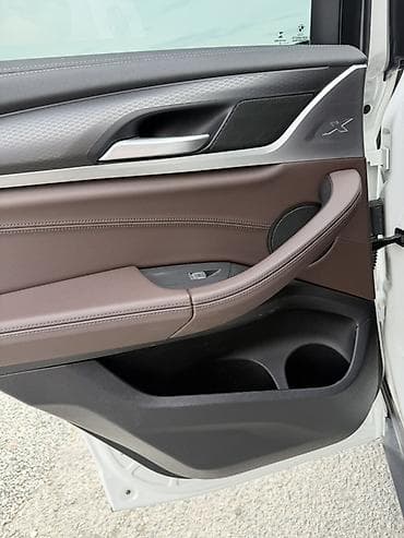 bmw e70: BMW X4 — интерьер и оснащение - Спортивный кожаный руль M с — 9