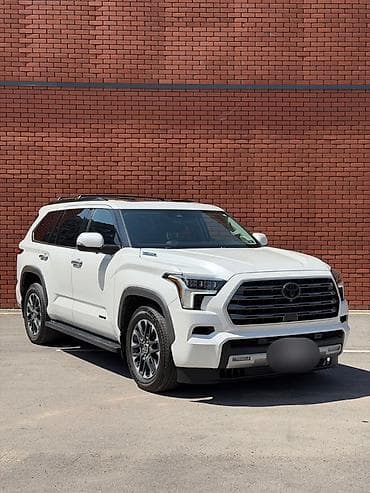 bnw e34: Toyota Sequoia: 2022 г., 3.5 л, Автомат, Гибрид, Внедорожник — 2