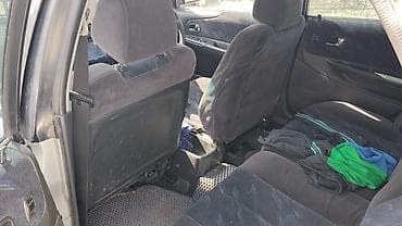 капот мазда: Mazda Familia: 1999 г., Автомат, Бензин, Универсал — 4