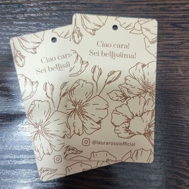 изготовление наклеек: Заказ лейблов на одежду Изготовление бирки на одежду Дизайн этикетки — 1