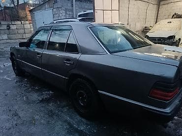sprinter 2 7: Mercedes-Benz W124: 1994 г., 2.3 л, Механика, Бензин, Седан — 4